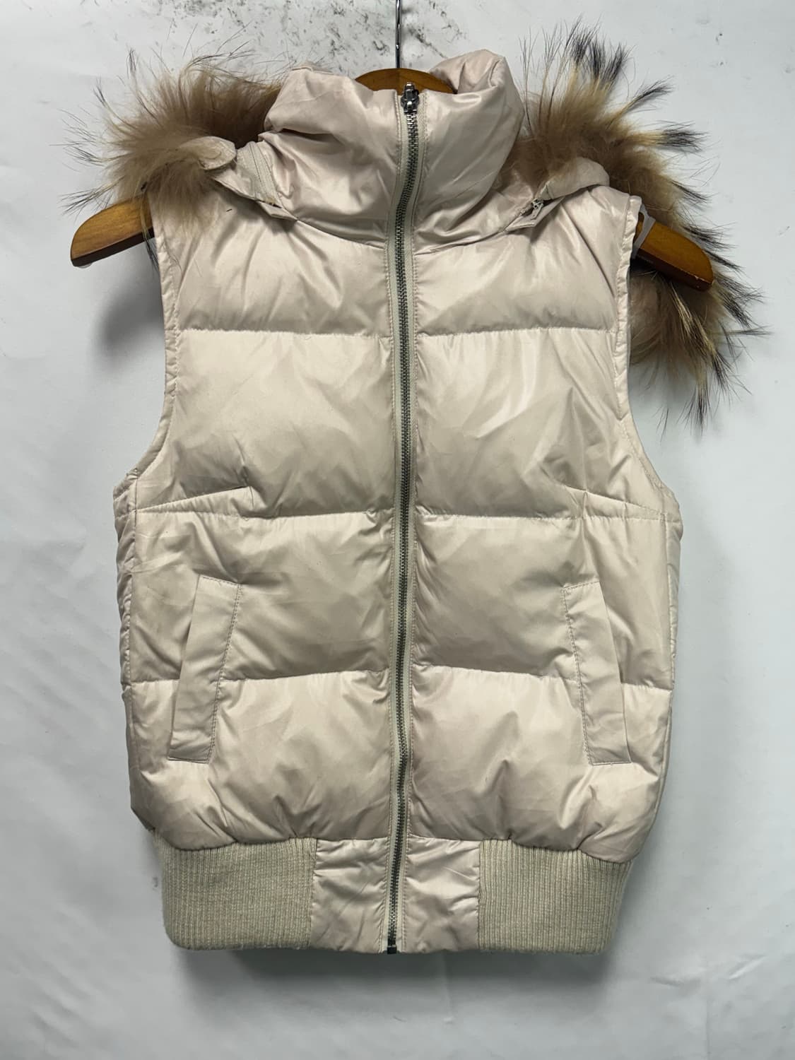 Ivory fur padded vest 상품이미지3