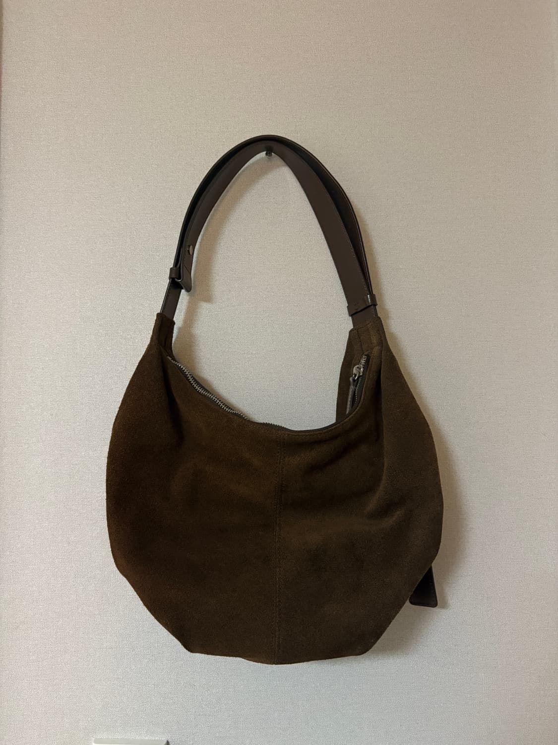 낫띵리튼 호보백 상품이미지1