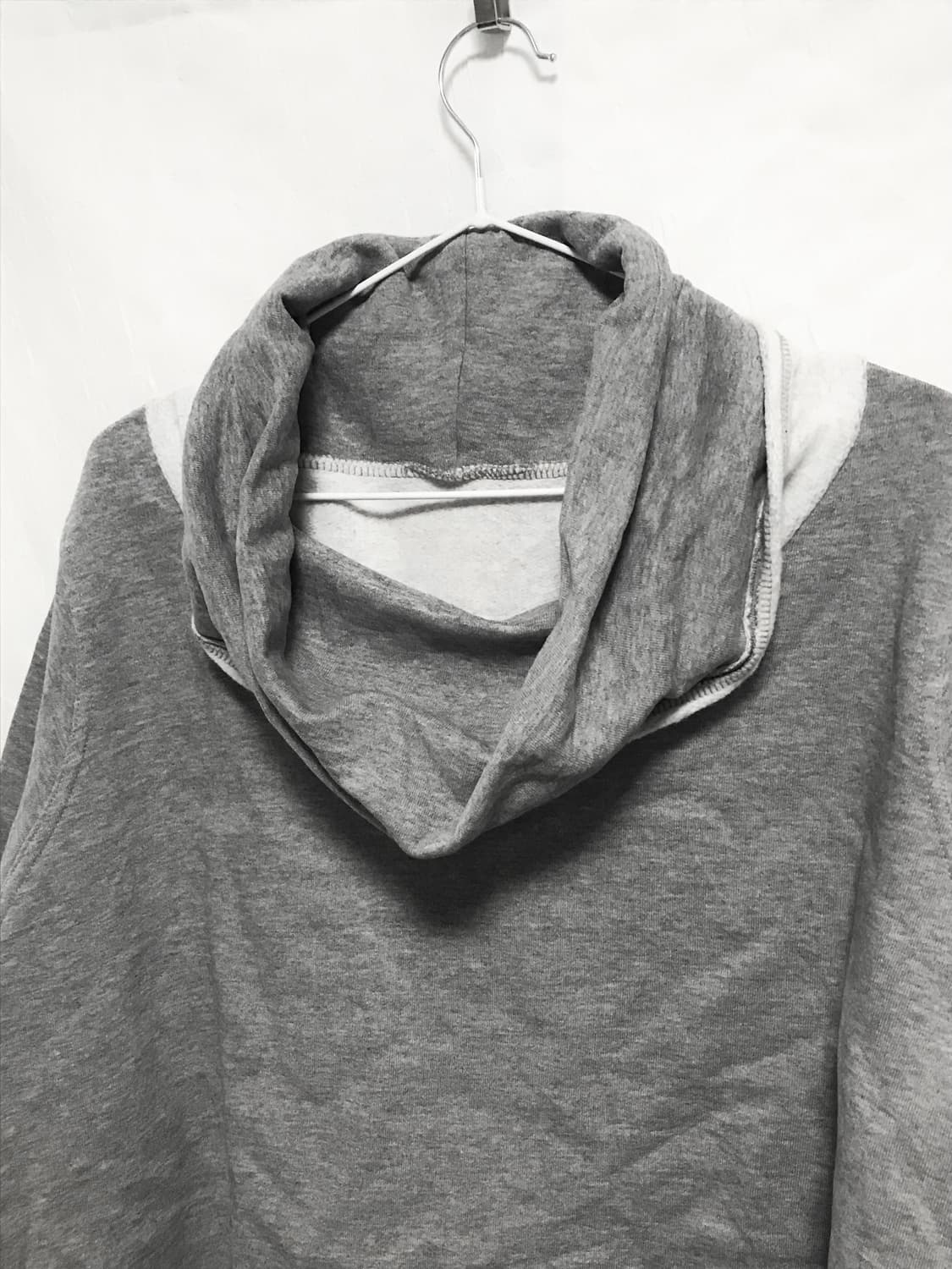 빈티지 드레이프 언발 롱슬리브 맨투맨 탑 상품이미지3