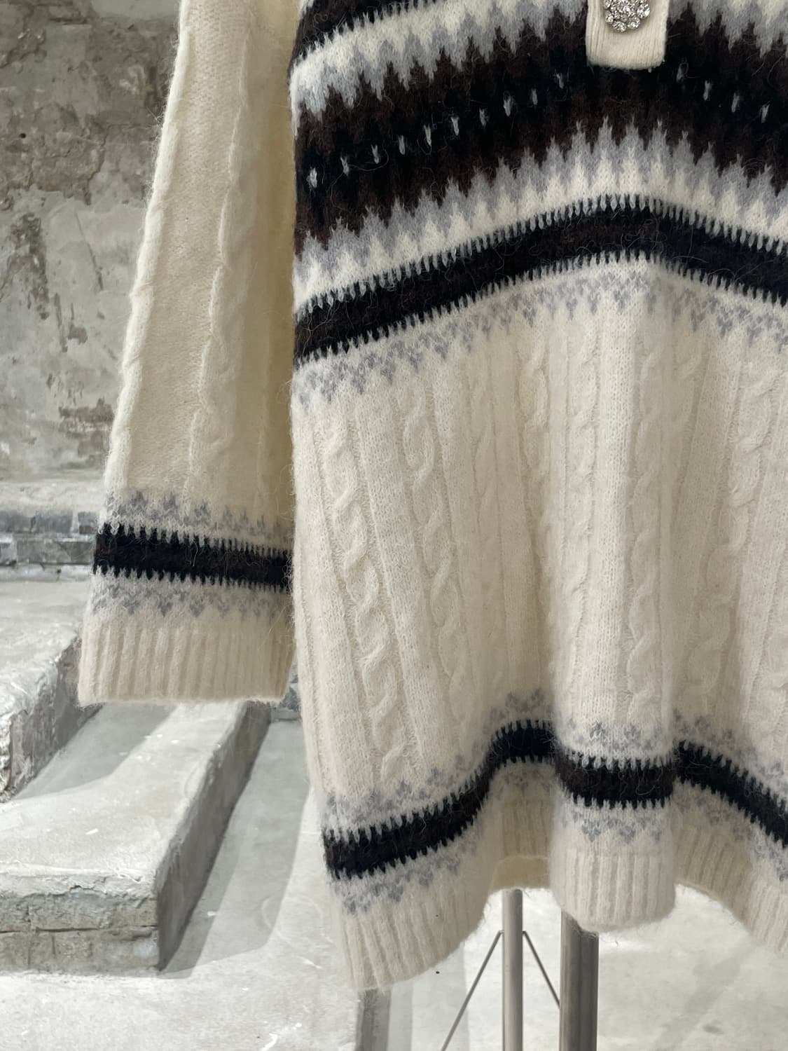 가니 아이보리 노르딕 알파카 울 케이블 니트 상품이미지4