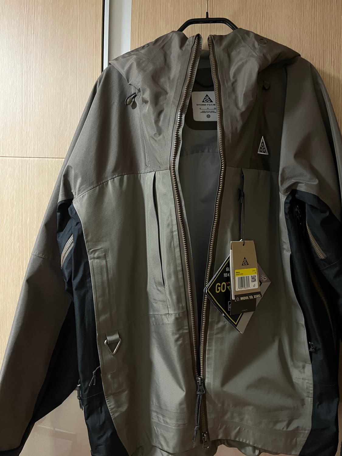  ACG 스톰핏 ADV 고어텍스 미저리 릿지 자켓 아이언 스톤S팜 상품이미지6