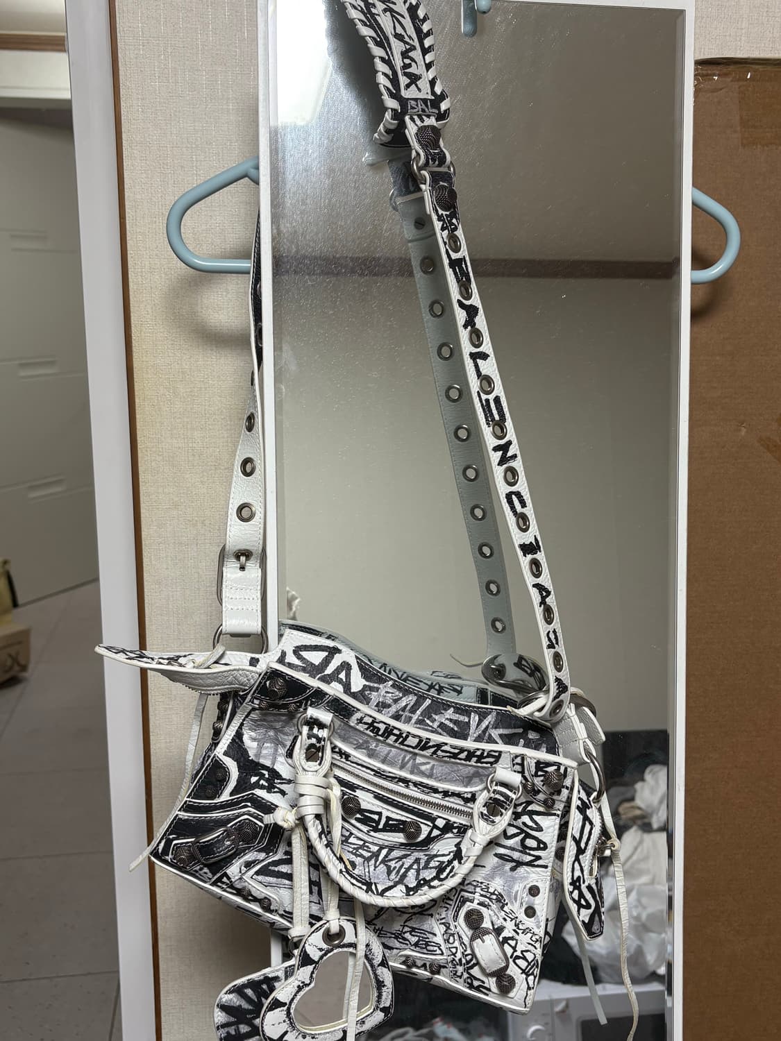 발렌시아가 가방 상품이미지1