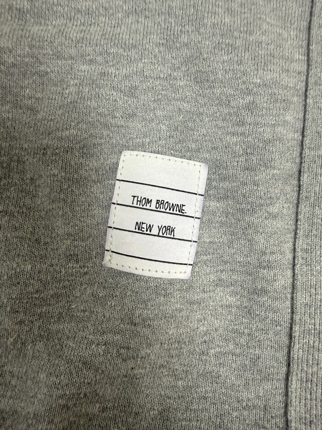 톰브라운 맨투맨 상품이미지2