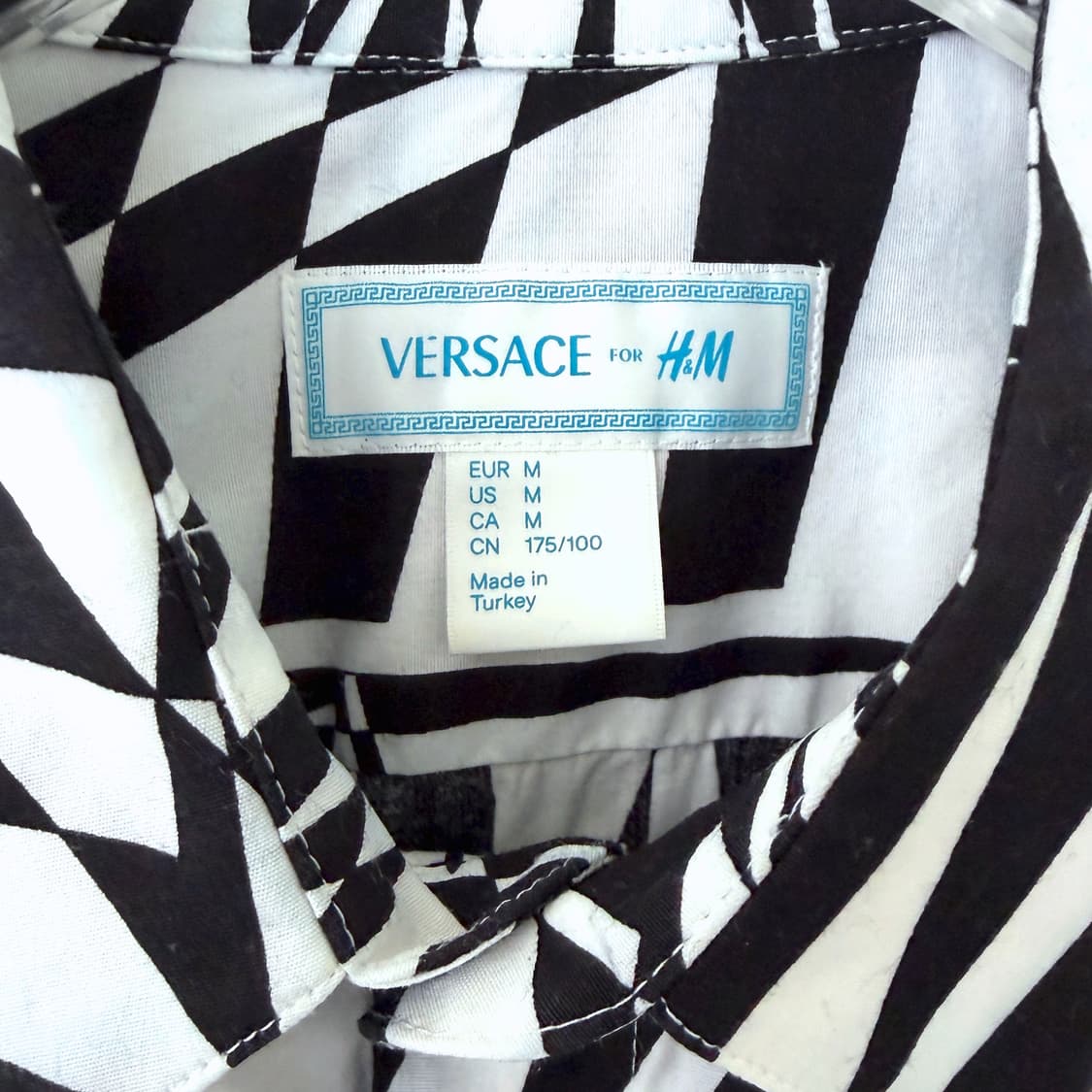 베르사체 H&M 콜라보 기하학 지브라 셔츠 상품이미지5
