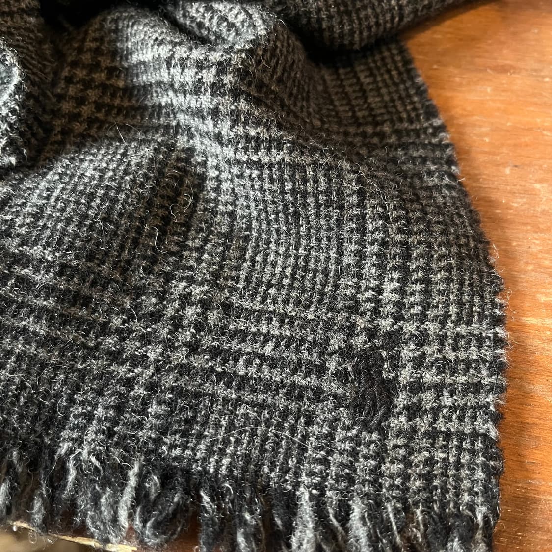 폴로 랄프로렌 하운드 체크 울 머플러 상품이미지2