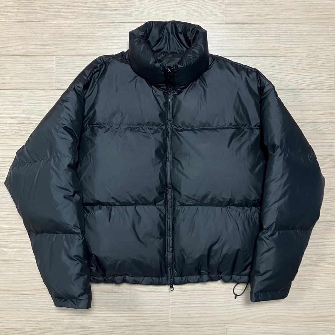 유니폼브릿지 덕다운 패딩 무광 블랙 상품이미지1