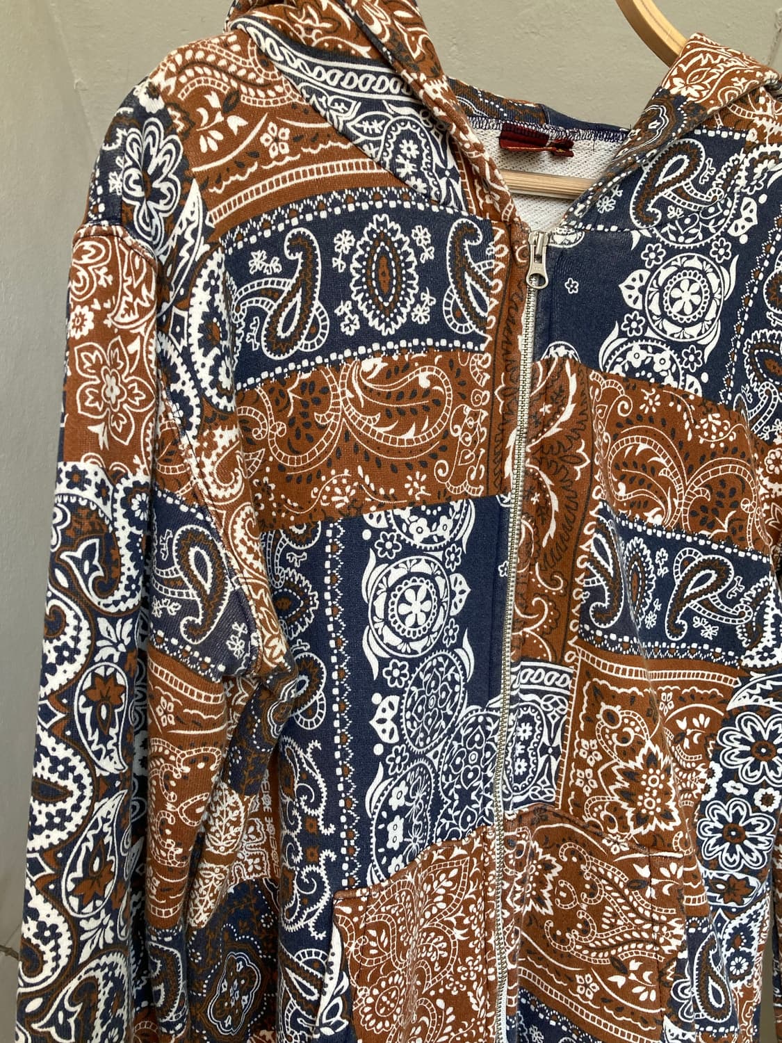 투웨이 페이즐리 쮸리 면소재 후드집업 상품이미지2