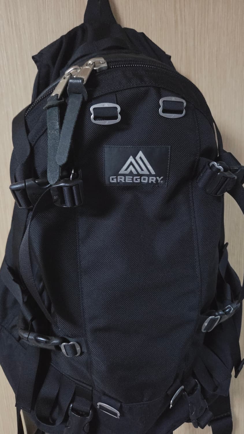 그레고리 데이앤하프 백팩 블랙 상품이미지3