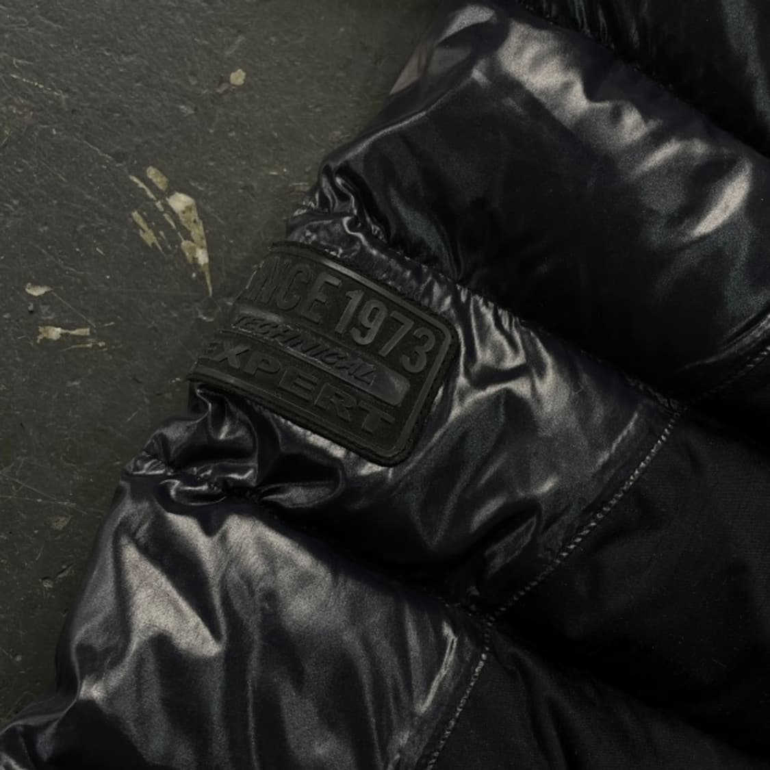 100 코오롱스포츠 유광 구스다운 패딩  상품이미지5