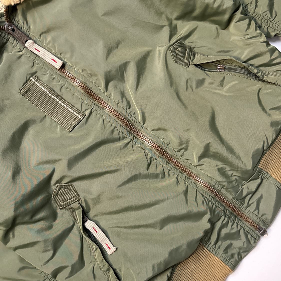 [M] 00s 알파인더스트리 B-15 플라이트 자켓 MA-1 상품이미지5