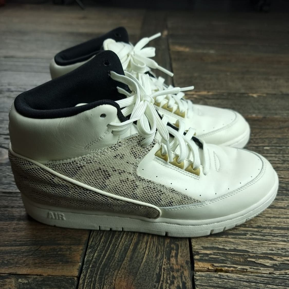 [나이키] 에어 파이톤 스네이크 스킨 스니커즈 M20036 상품이미지3