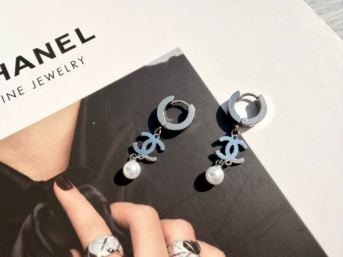 샤넬 링 실버 드롭 진주 이어링 상품이미지8