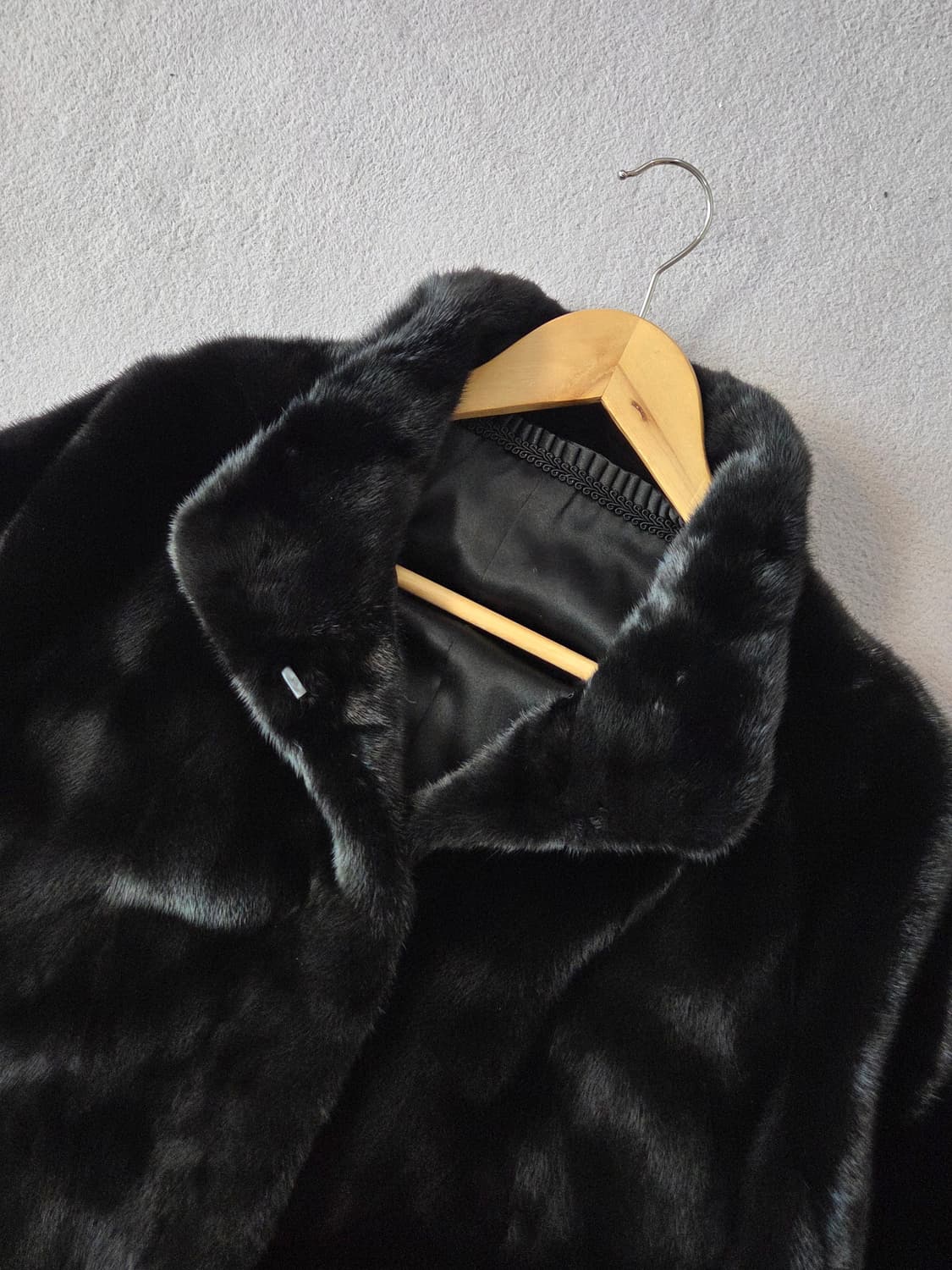 (66) BLACK NAFA 천연밍크 코트자켓
 상품이미지2