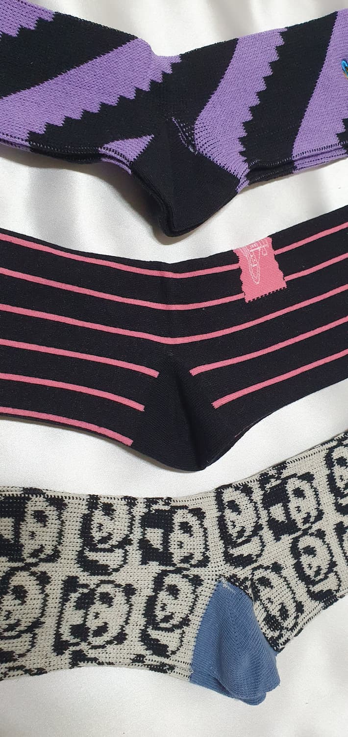 퍼플 핑크 라이트그레이 물결 스트라이프 팬다 비비안웨스트우드 양말 상품이미지5
