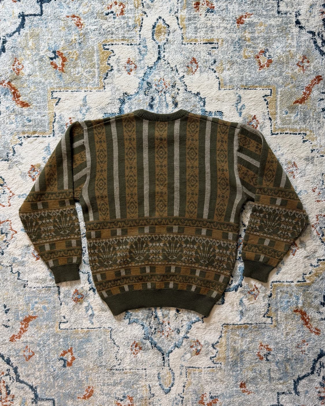 빈티지 올드스쿨 패턴 니트 스웨터 상품이미지5
