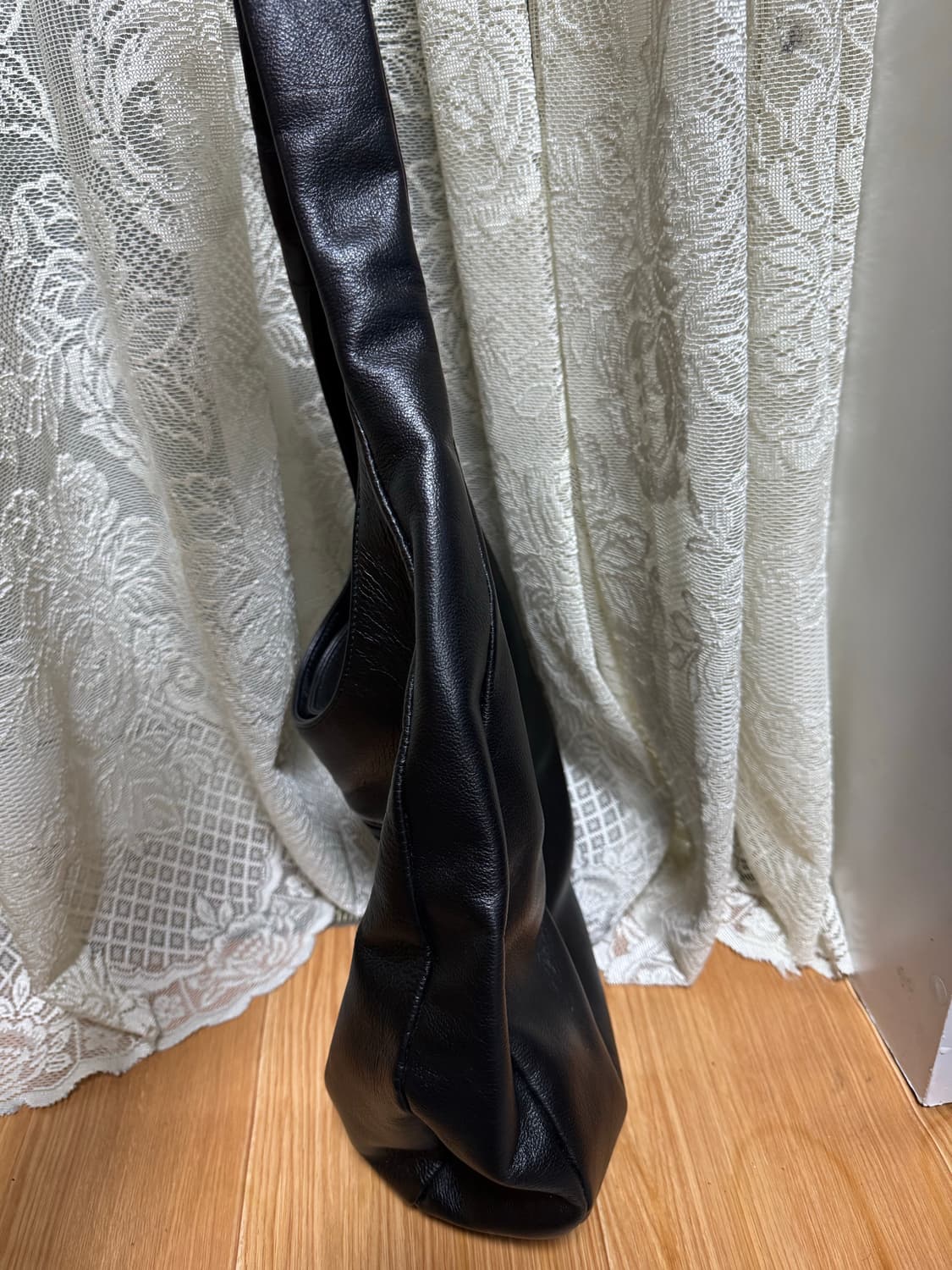 베라왕 샹스 빅백 숄더백 상품이미지3