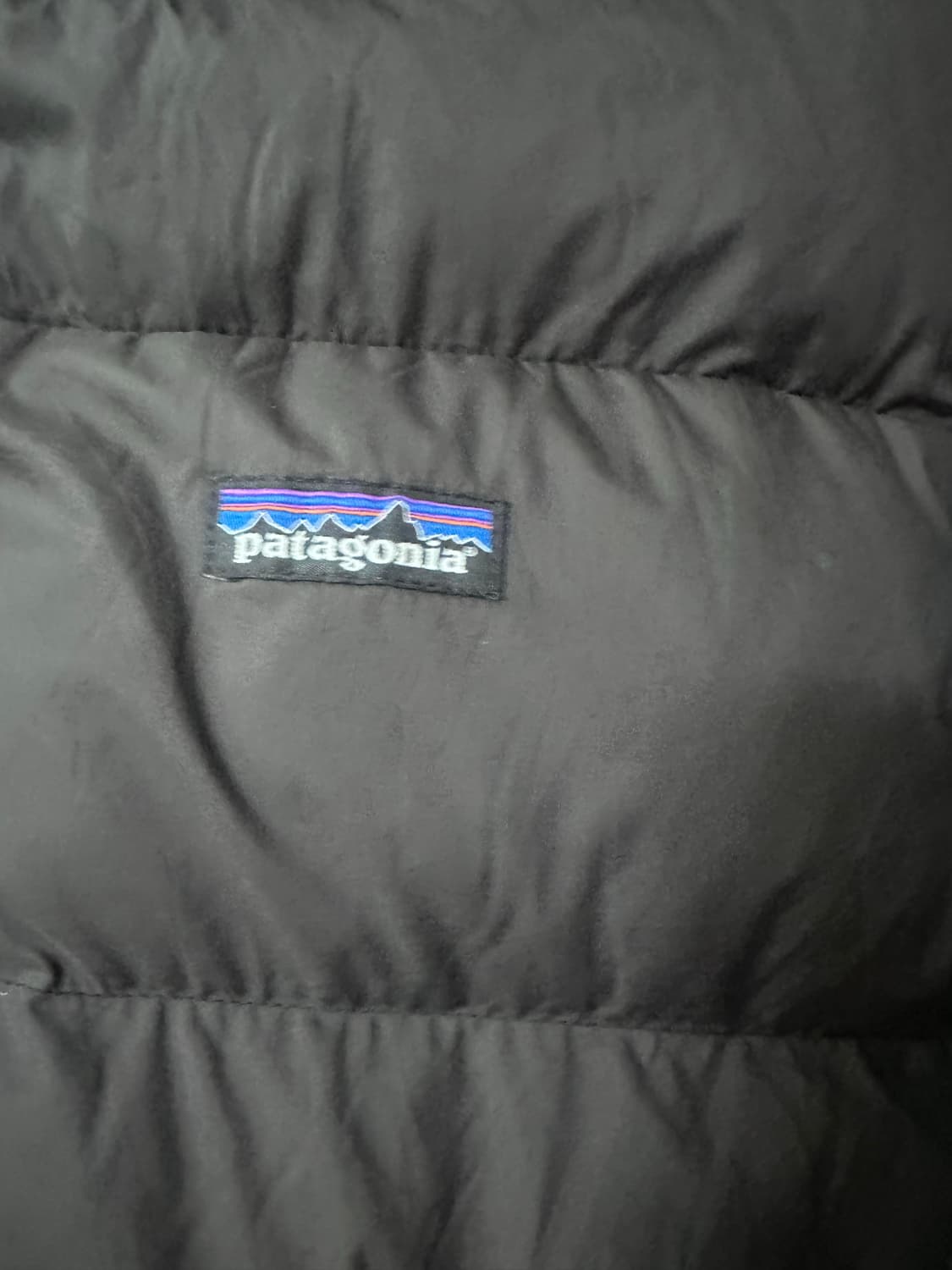 파타고니아 빈티지 블랙 다운패딩 105사이즈 상품이미지2