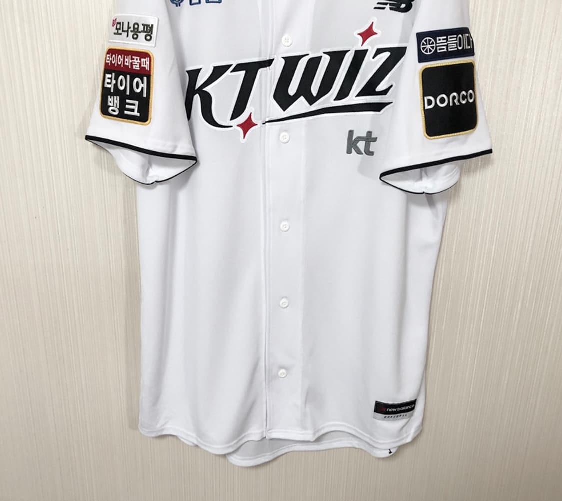 2)KBO 뉴발란스 KT위즈 선수실착 홈유니폼/져지 4XL #54 조이현 상품이미지3