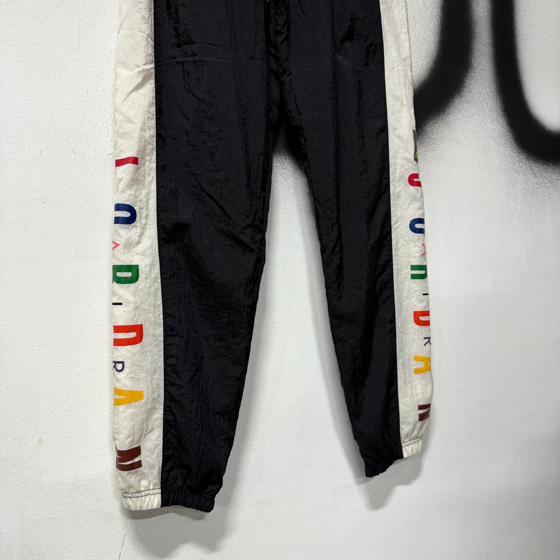 Jordan 나이키 조던 사이드 프린팅 배색 우븐 트랙 팬츠 상품이미지4