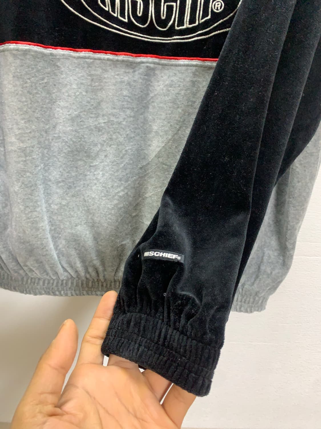 MSCHF 미스치프 벨벳 트랙 자켓 그레이 상품이미지4