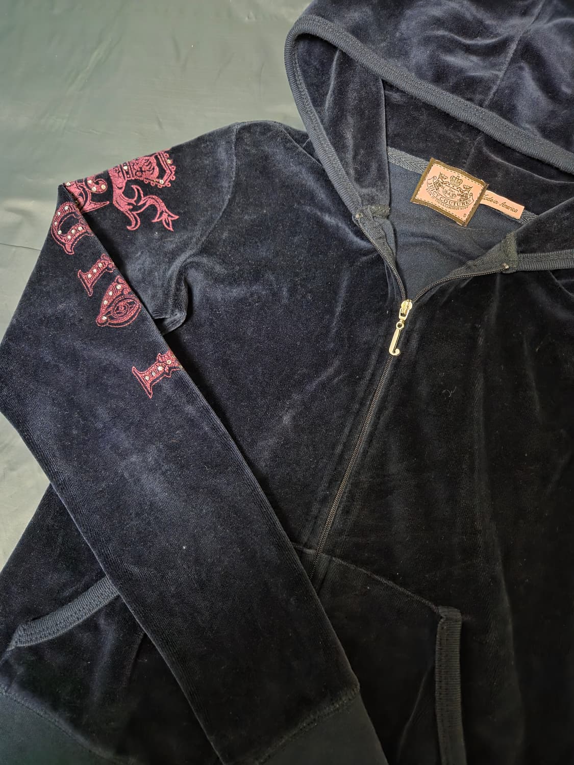 쥬시꾸뛰르 네이비핑크 후드집업 상품이미지3