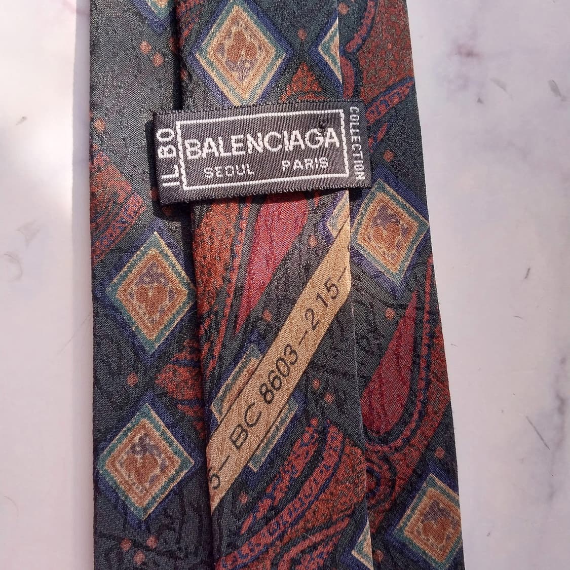 발렌시아가 실크 아트 패턴 넥타이 8.6cm A+등급 KK268
 상품이미지8