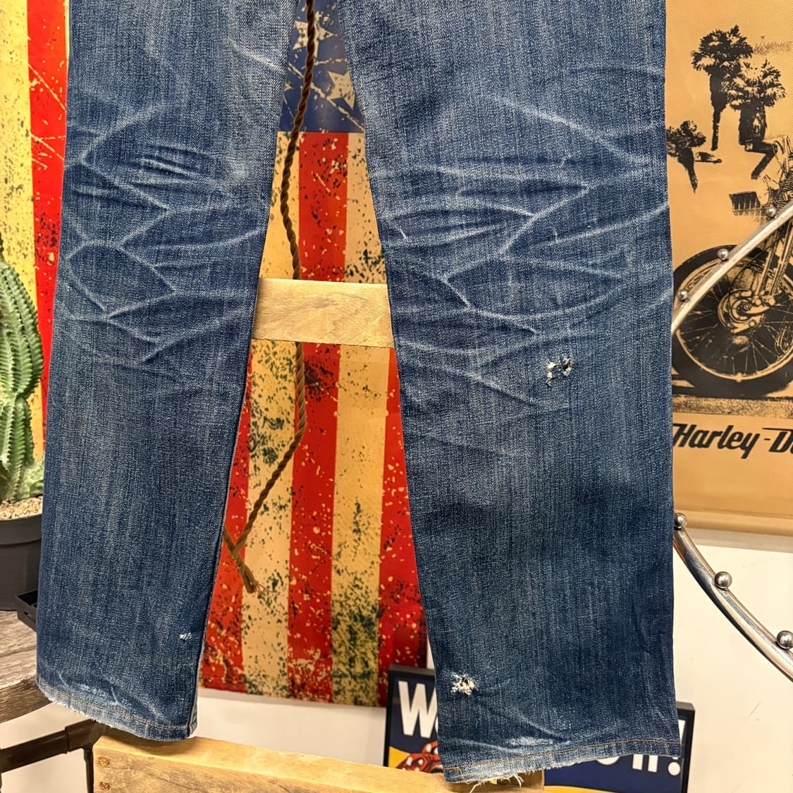 00s 리바이스502 재팬라인 캣브러쉬 데미지 스트레이트 데님팬츠 N80 상품이미지7