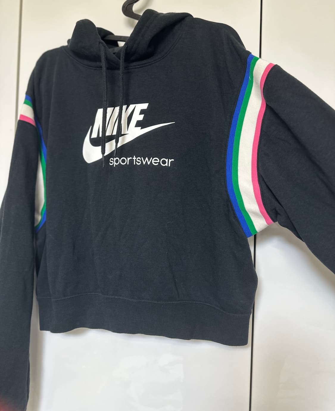 나이키크롭후드맨투맨 상품이미지3