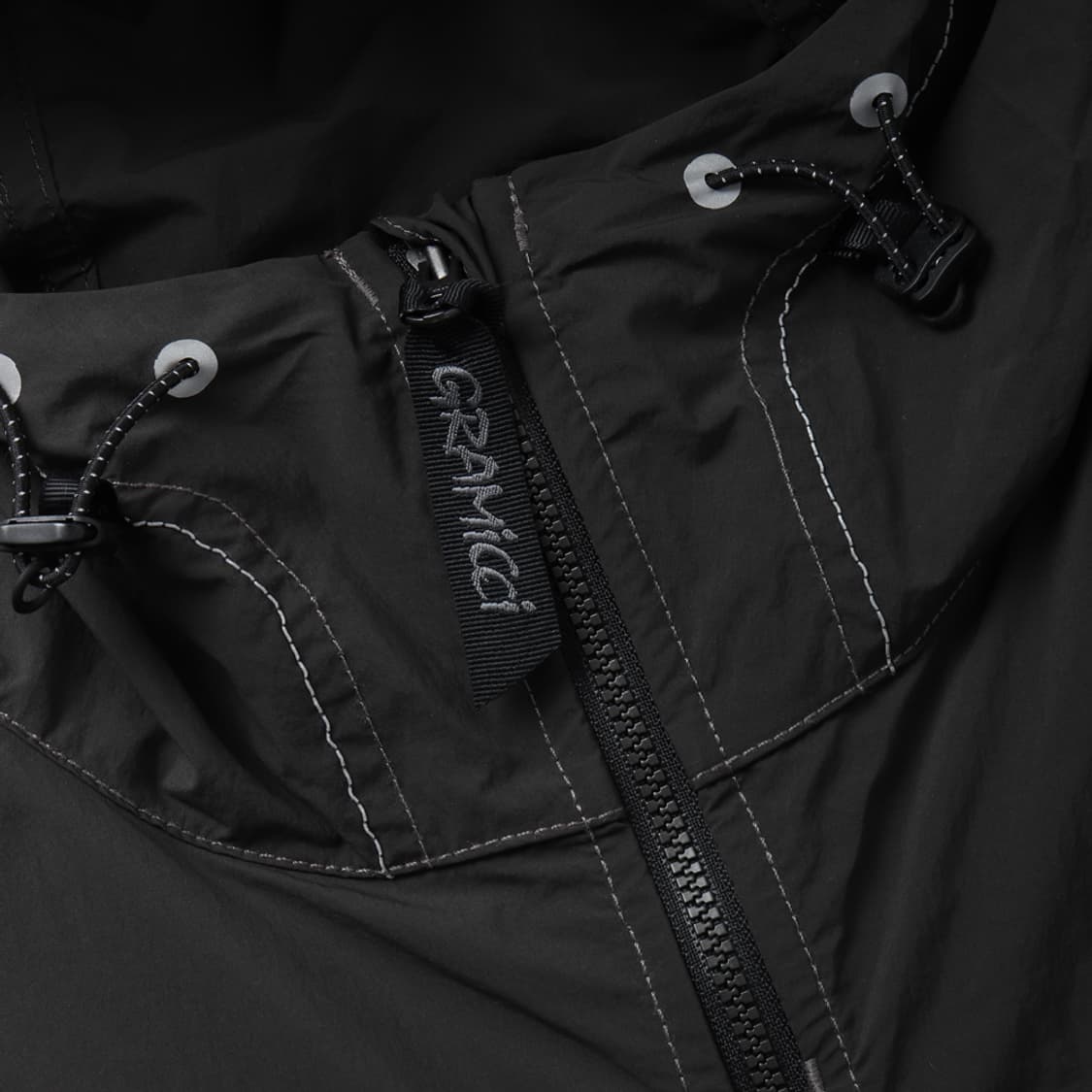 그라미치 GRAMICCI x and wander Nylon Jacket 상품이미지5