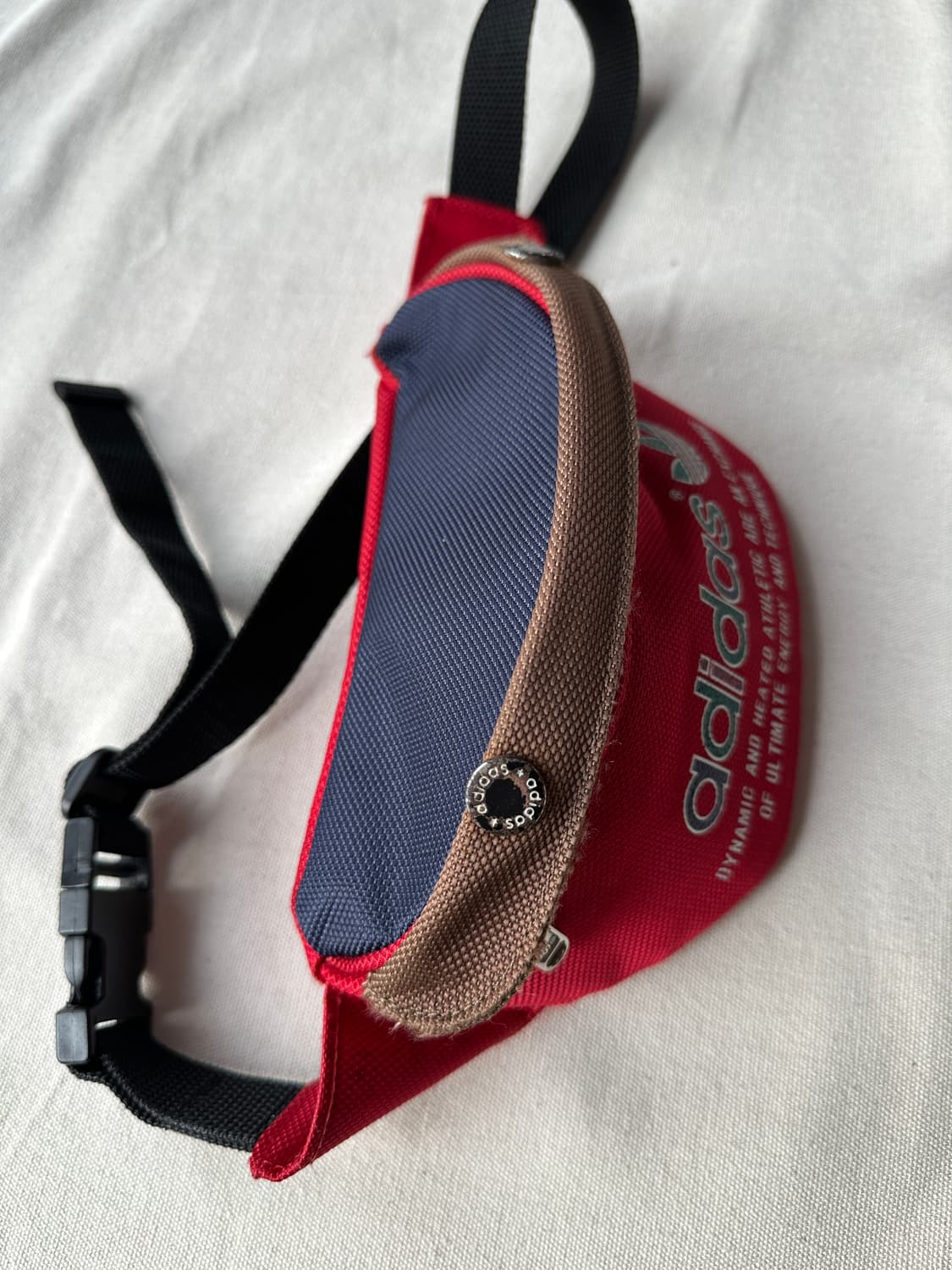 아디다스 오리지널 90s 올드스쿨 웨이스트백 상품이미지9