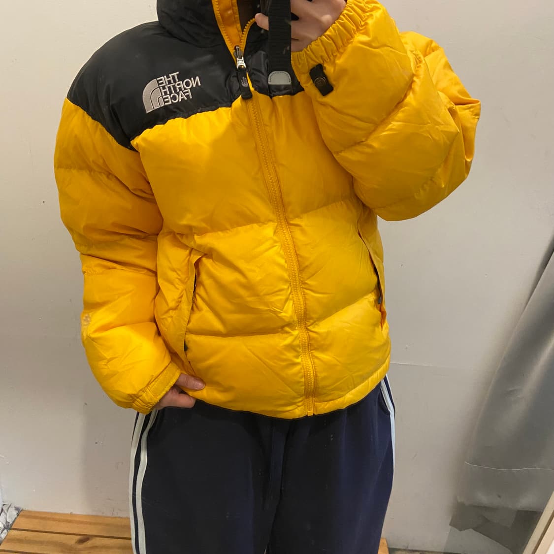 노스페이스 눕시 옐로우 패딩 상품이미지2