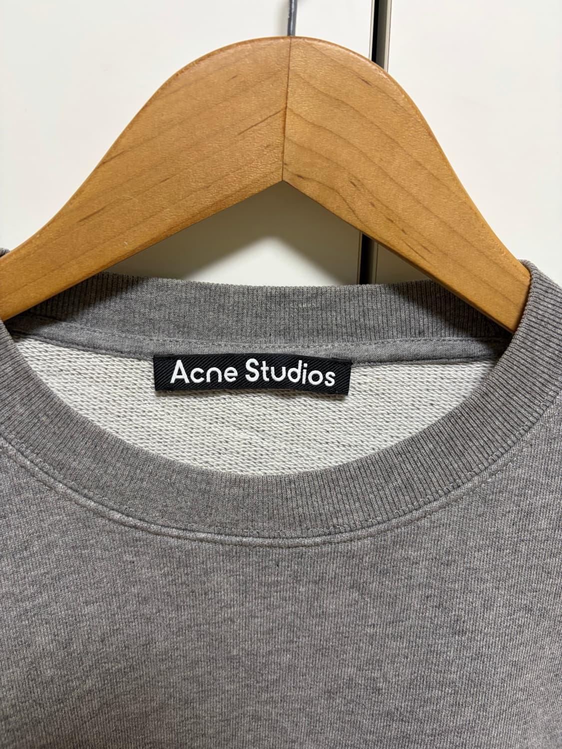 (XS)아크네 포바 그레이 상품이미지2