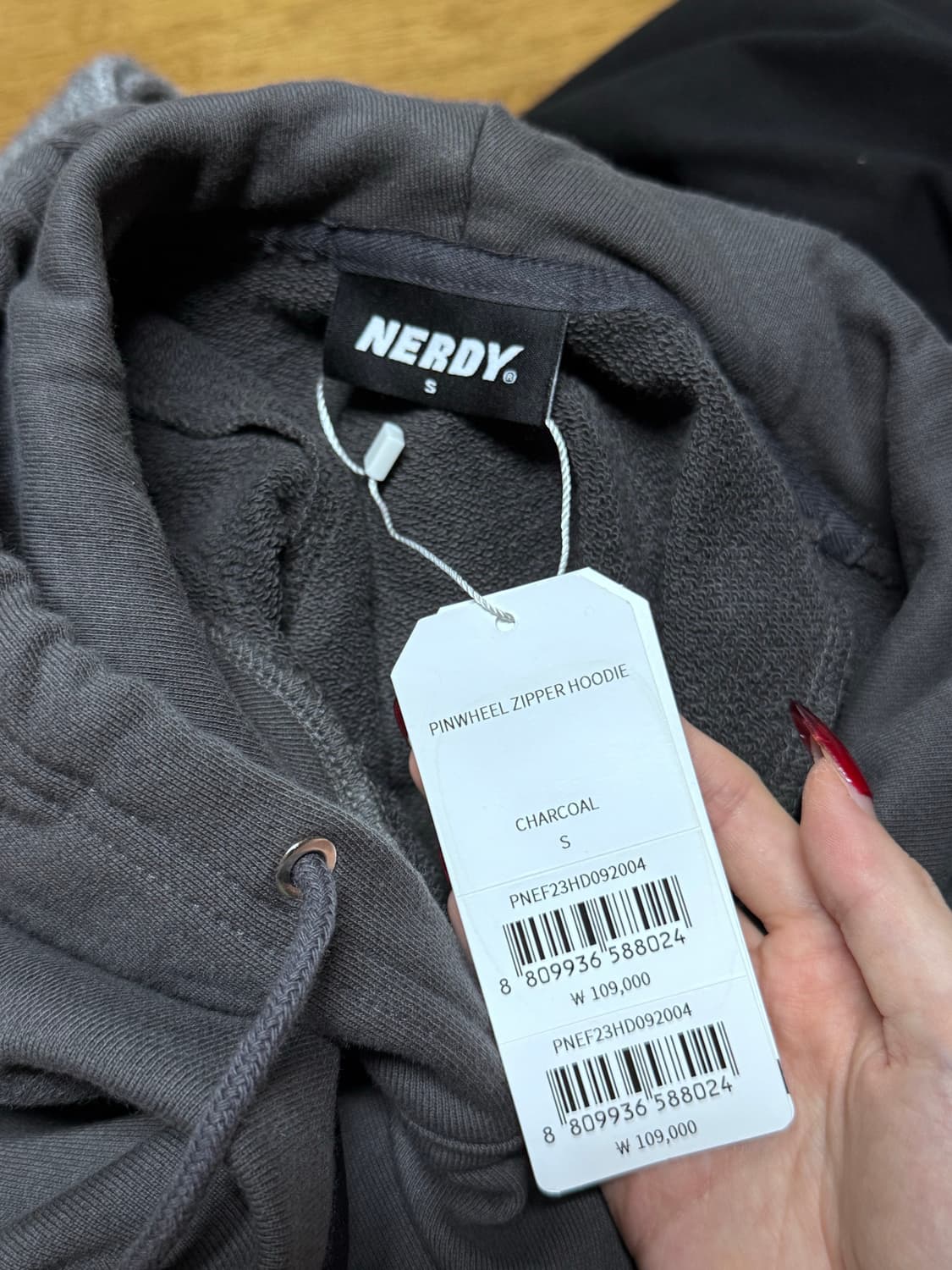 1회착용) 널디 Nerdy 핀휠 지퍼 후드티 상품이미지8