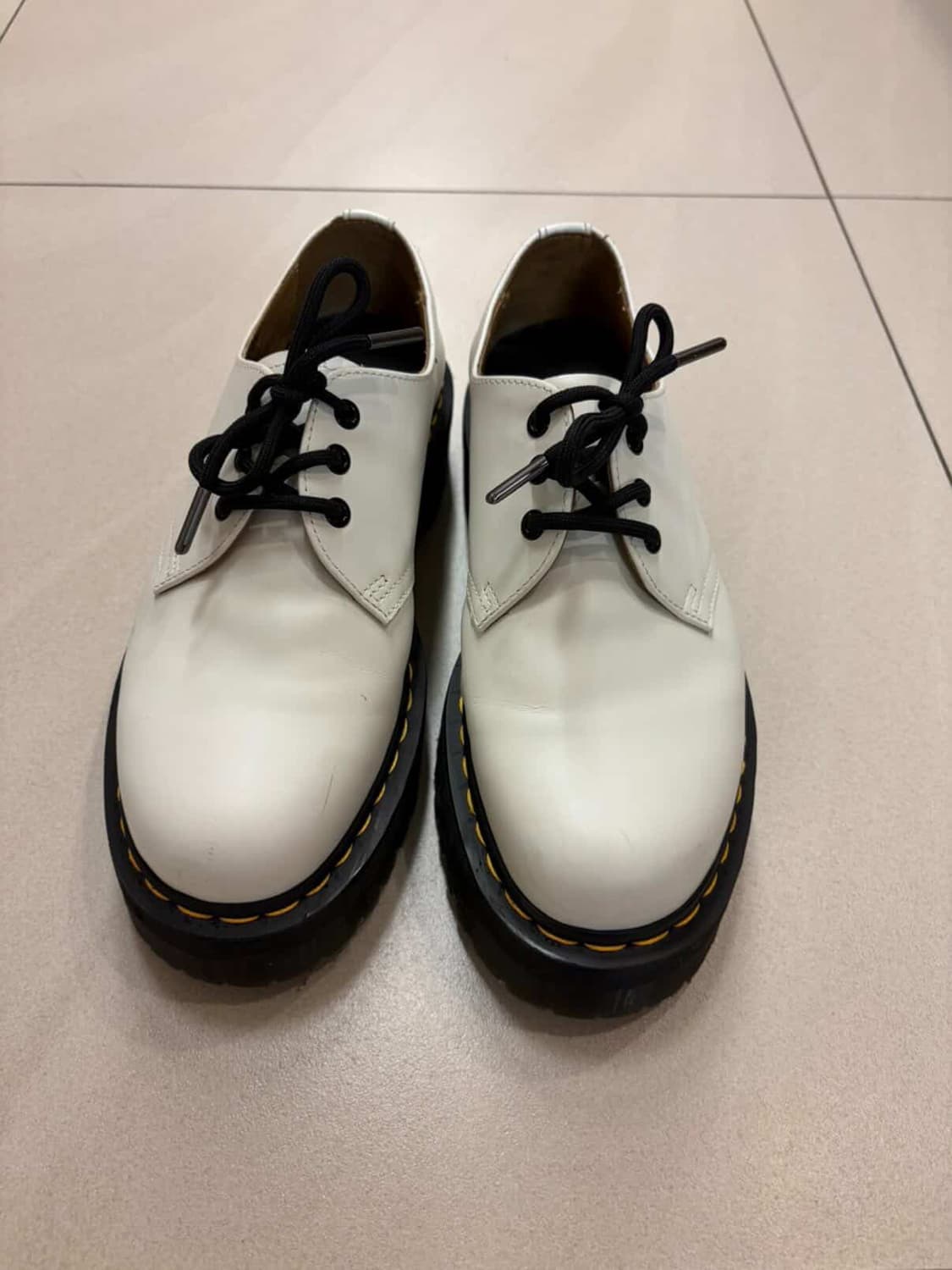 닥터마틴 1461 쿼드 스무스 레더 플랫폼 화이트(280) 상품이미지5