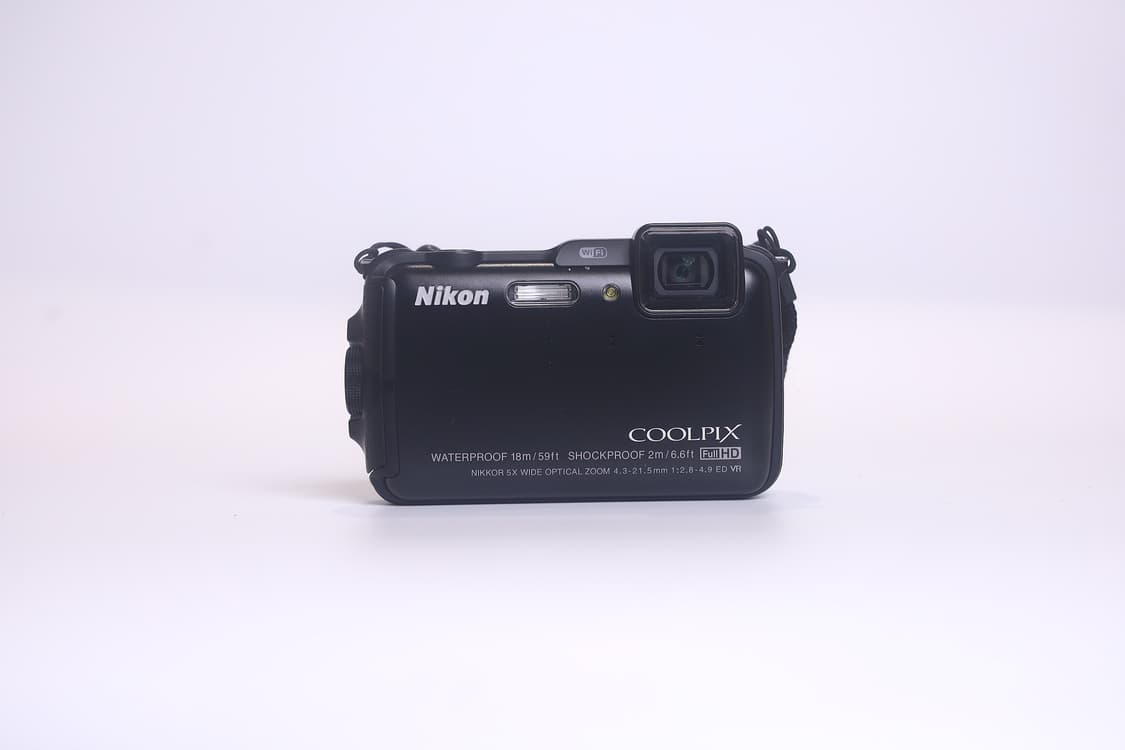 니콘 쿨픽스 AW120 블랙  상품이미지1