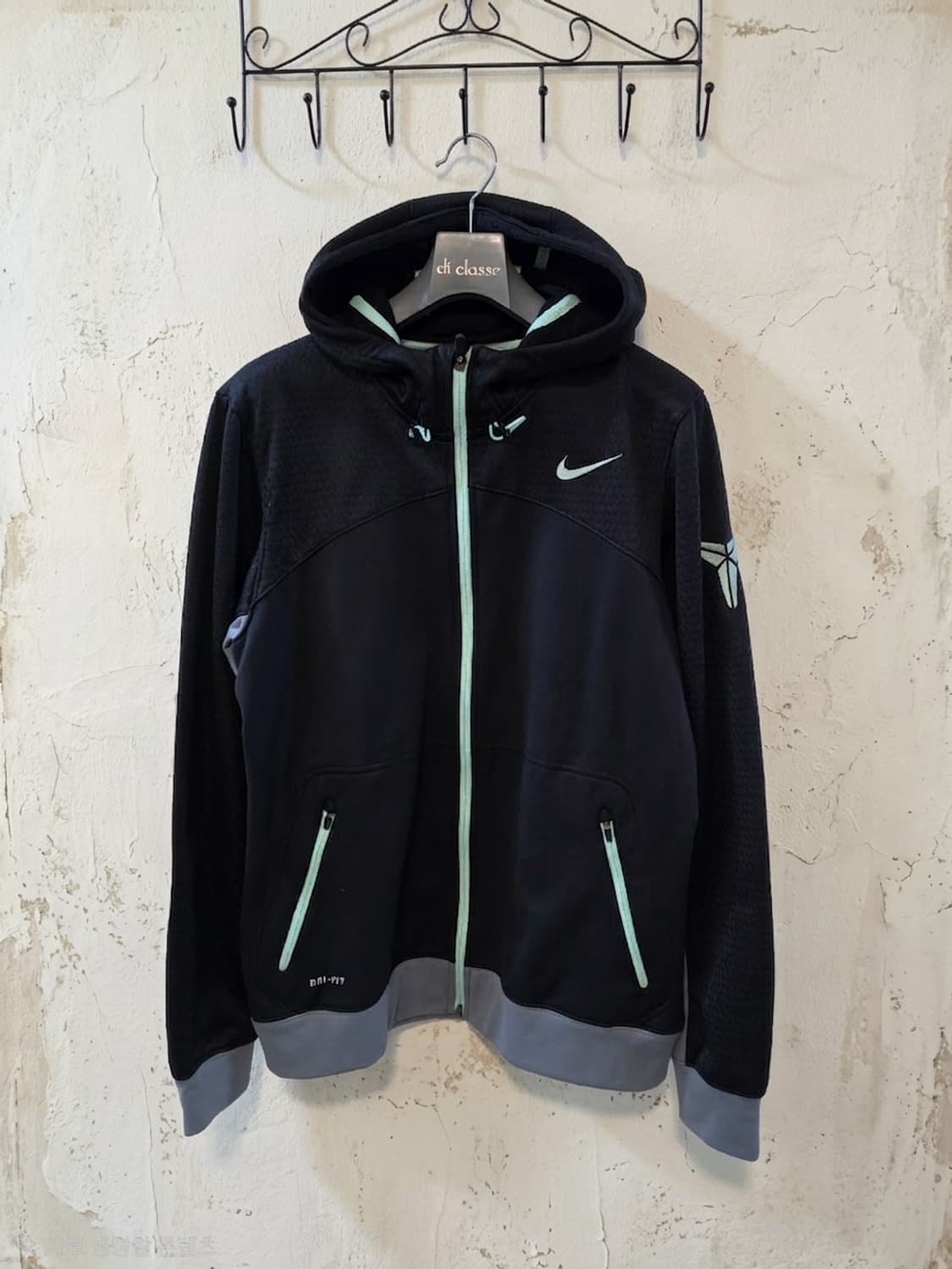 나이키 코비 블랙 후드 집업 L 상품이미지1