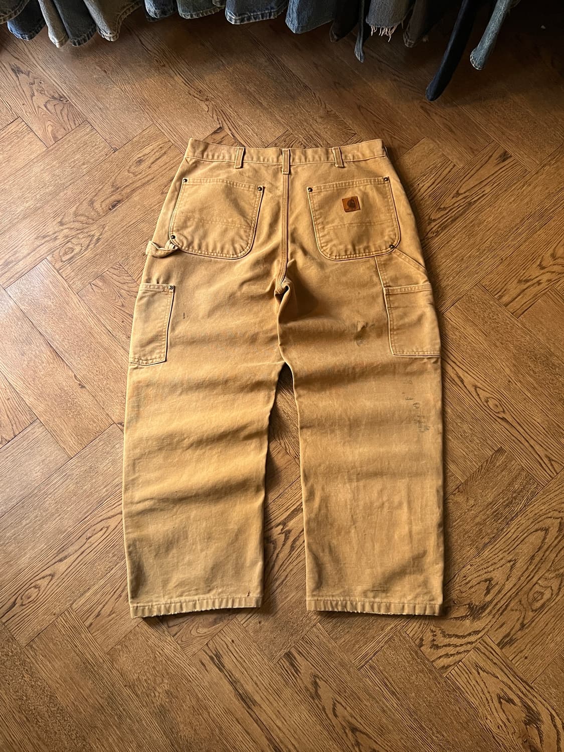 [33]칼하트 USA 더티워싱 브라운 더블니 워크 팬츠 상품이미지2