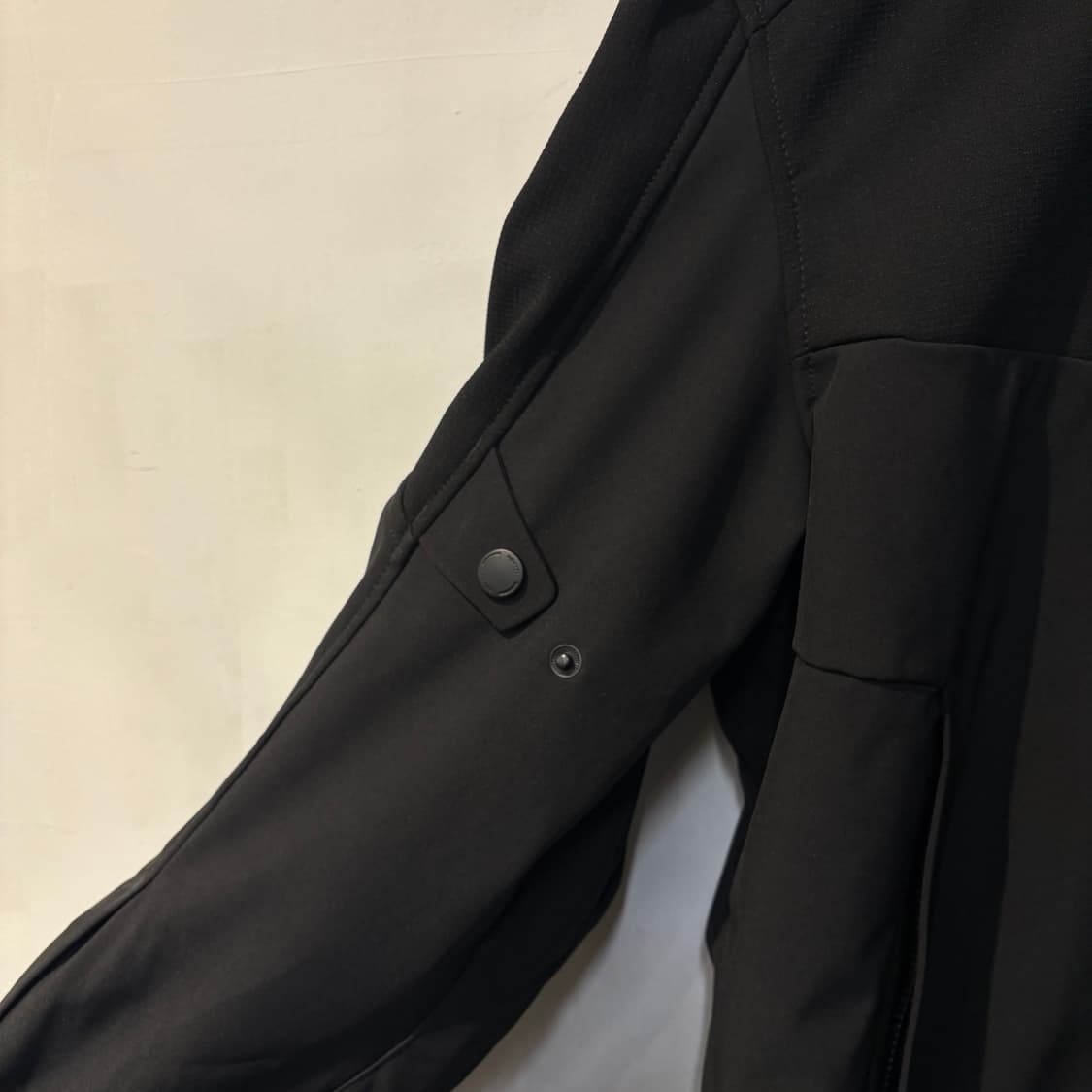 레빗 바이커 블랙 상품이미지5