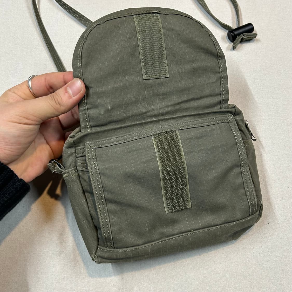 요시다 포터 미니 크로스백 숄더백 지갑 올리브 그린 V15 상품이미지4