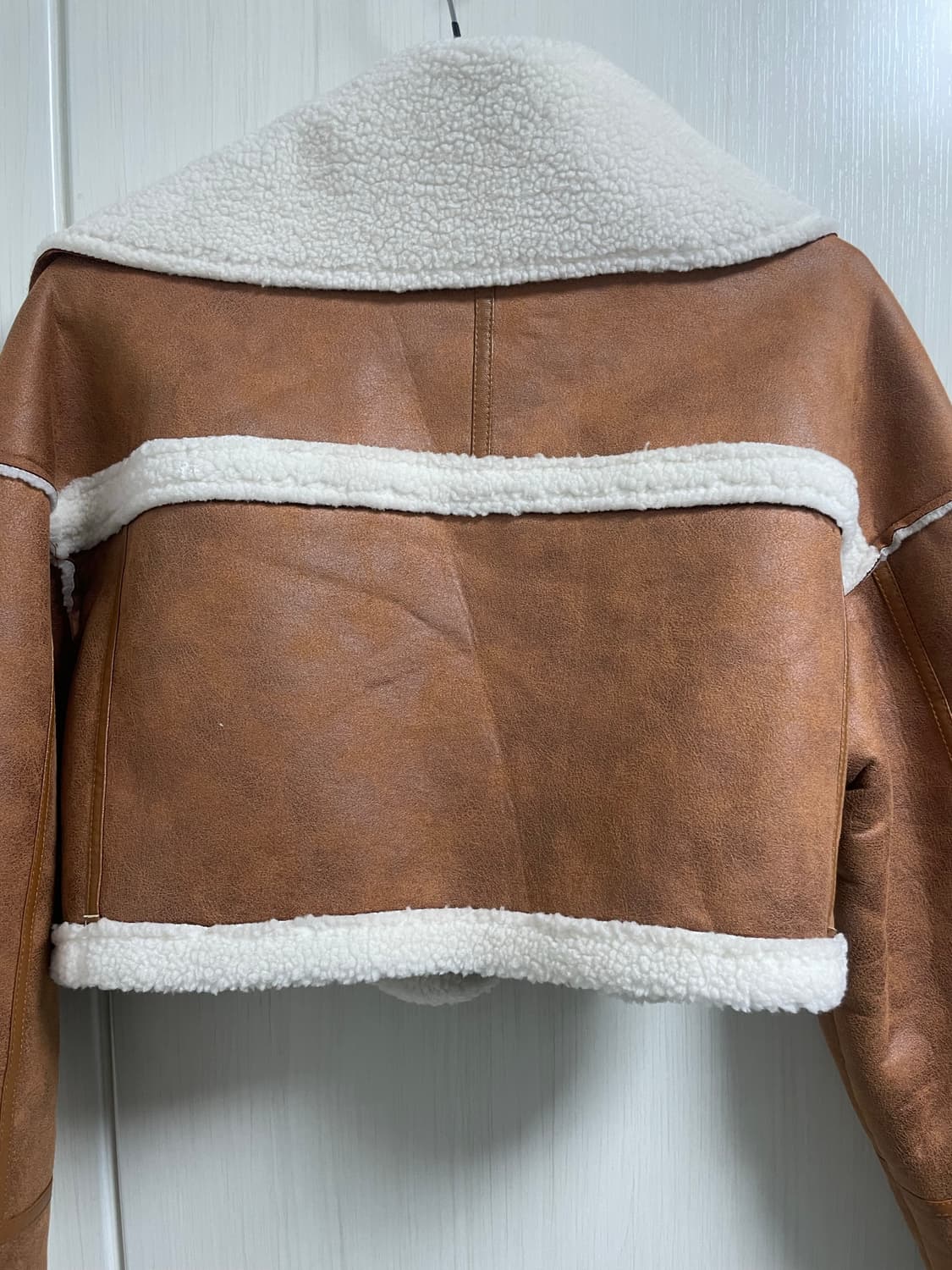 크롭 무스탕 브라운 상품이미지2