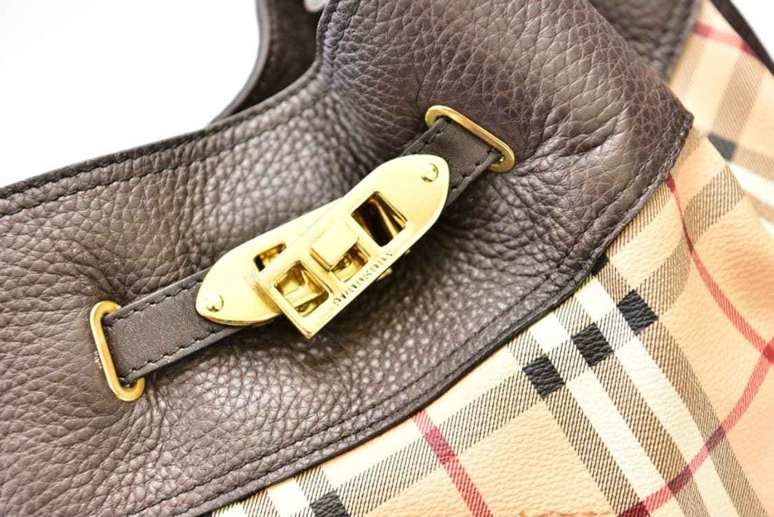 버버리 헤이마켓 체크 월든 벨트 호보 숄더백 (정품) 상품이미지7