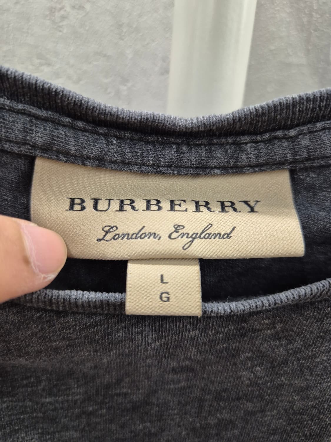 버버리 로고 반팔 티셔츠 회색 L 상품이미지6