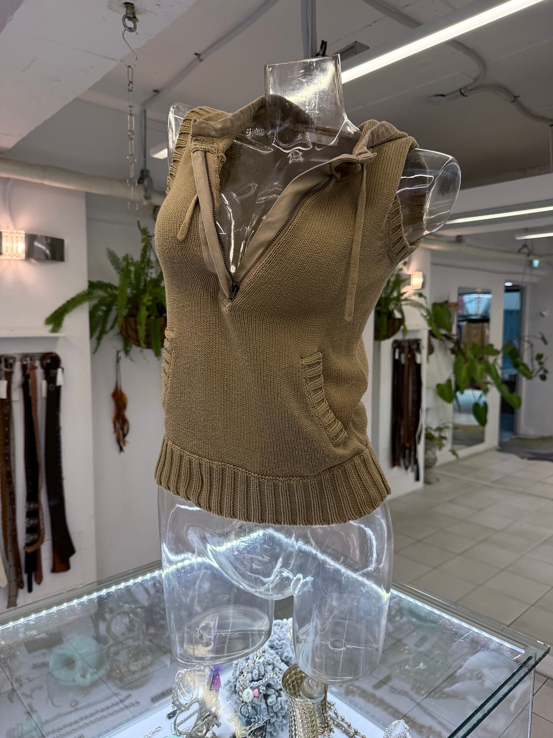 hooded knit vest 상품이미지1