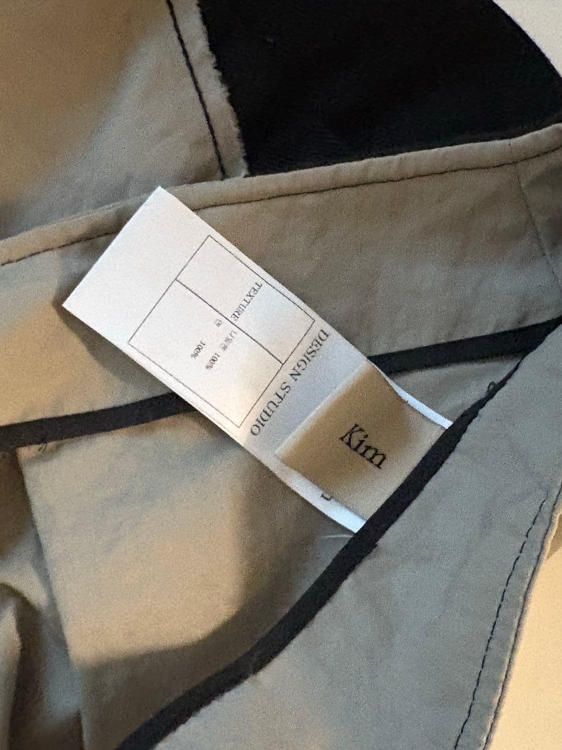 마뗑킴 벨트 트윔 나일론 스커트 상품이미지4