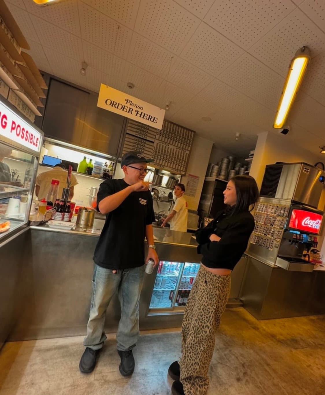 오데스 LEOPARD STRAIGHT PANTS - CHARCOAL 상품이미지5