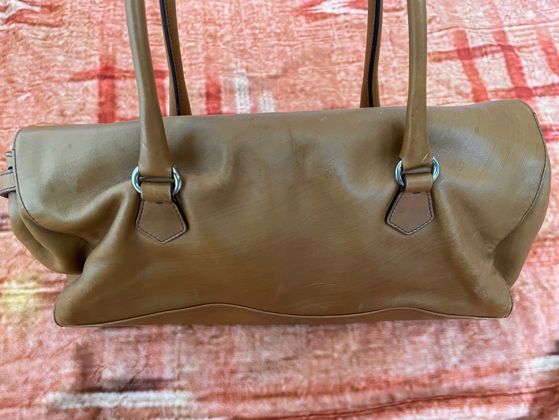 프라다 바게트백 상품이미지4