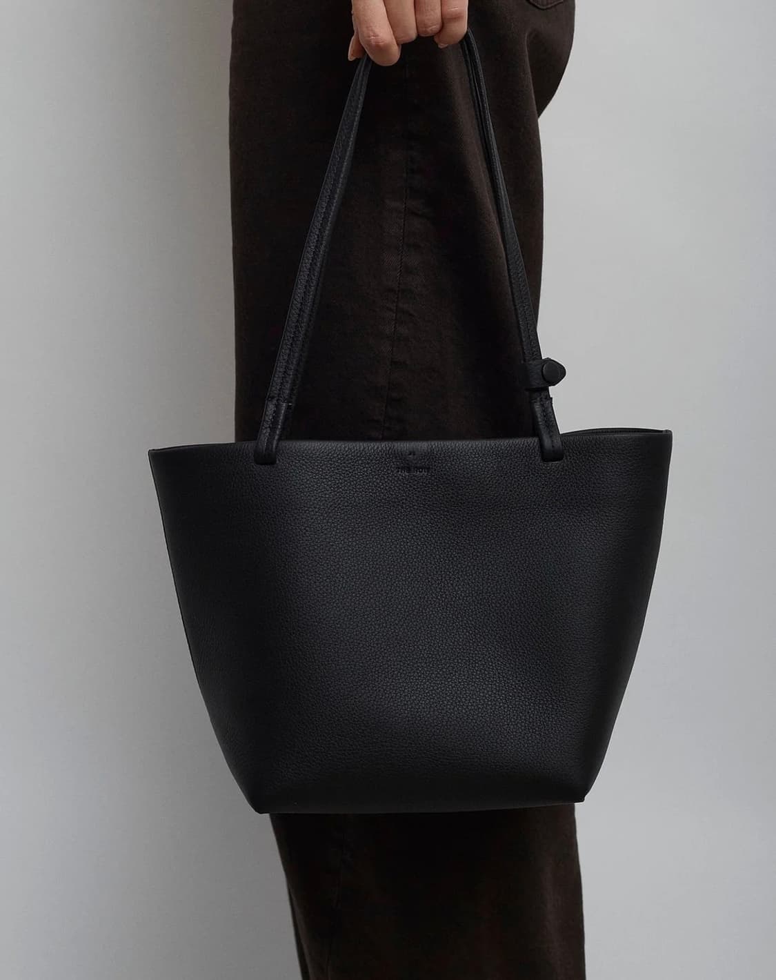 더로우 미디움 파크백 Medium Park/블랙 상품이미지1