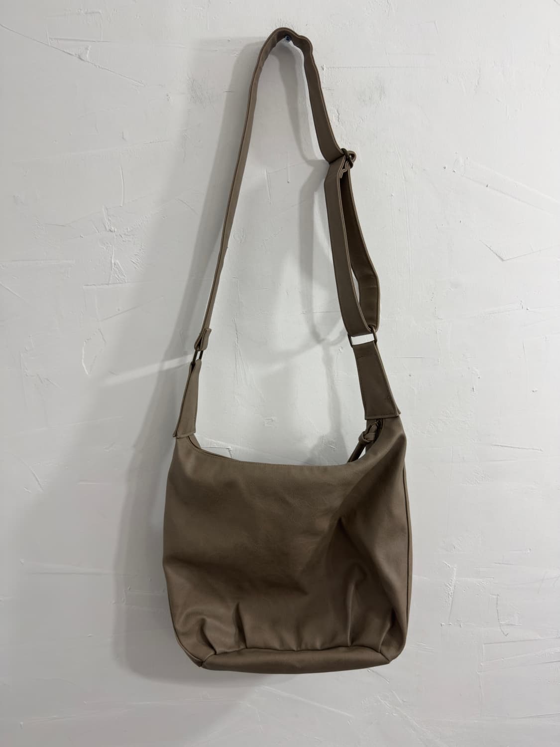 leather buckle bag 상품이미지4