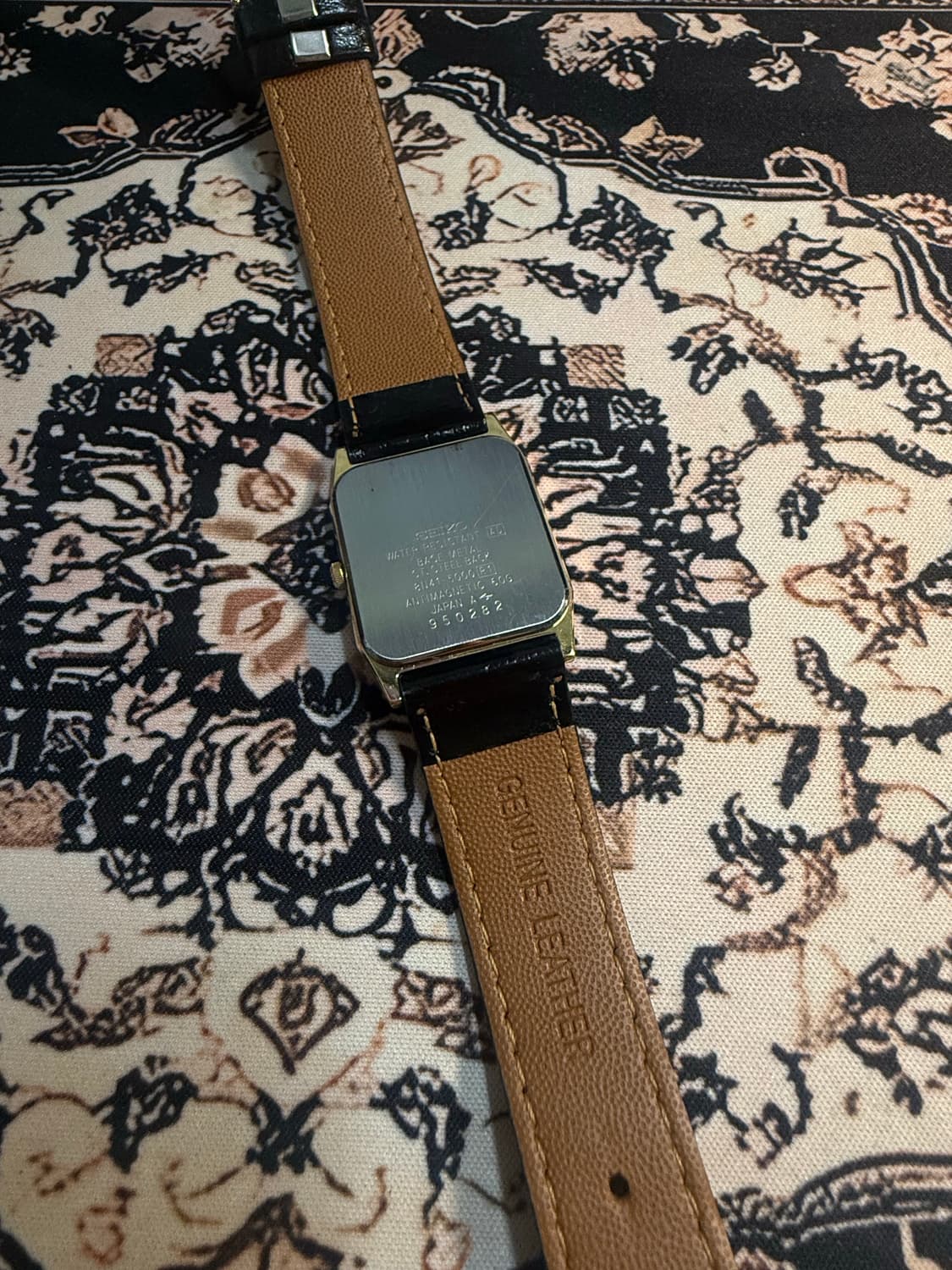 SEIKO 빈티지 쿼츠 시계 상품이미지3