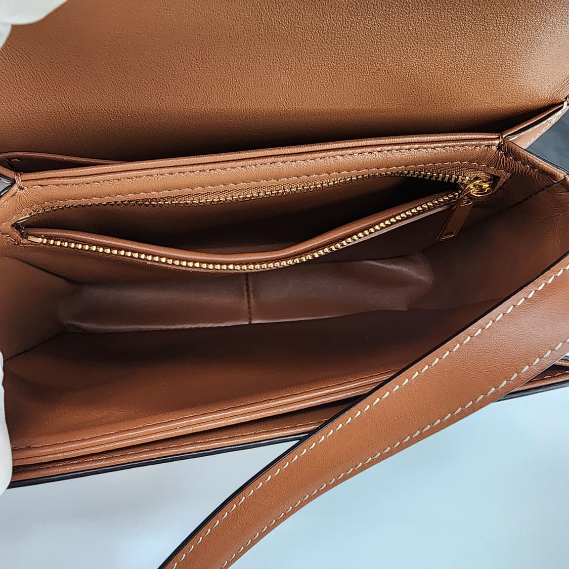 전시품급 셀린느 틴 트리옹프 숄더백 크로스백 스몰 상품이미지9